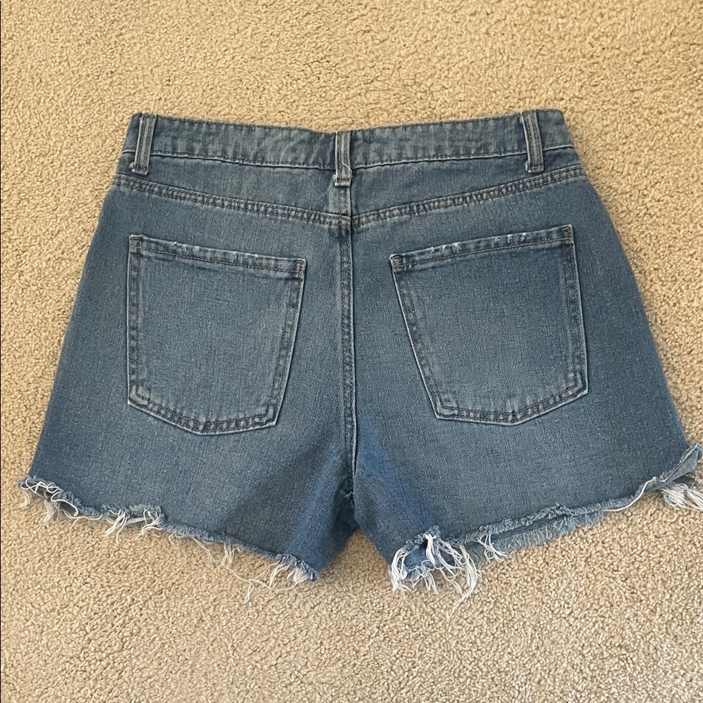 No Boundaries Star-Studded Denim Shorts - Picture 2 of 4